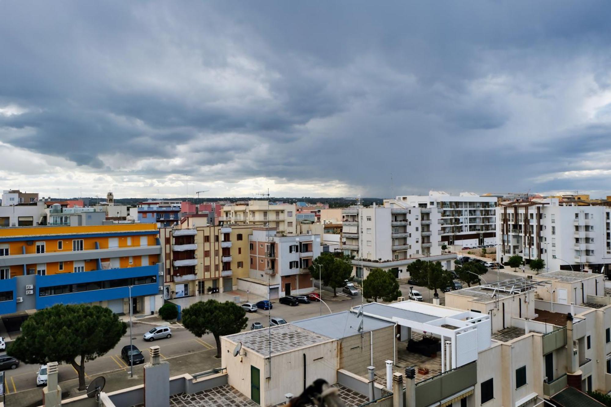 Mare Mary - Appartamento Vista Mare A Monopoli Kültér fotó