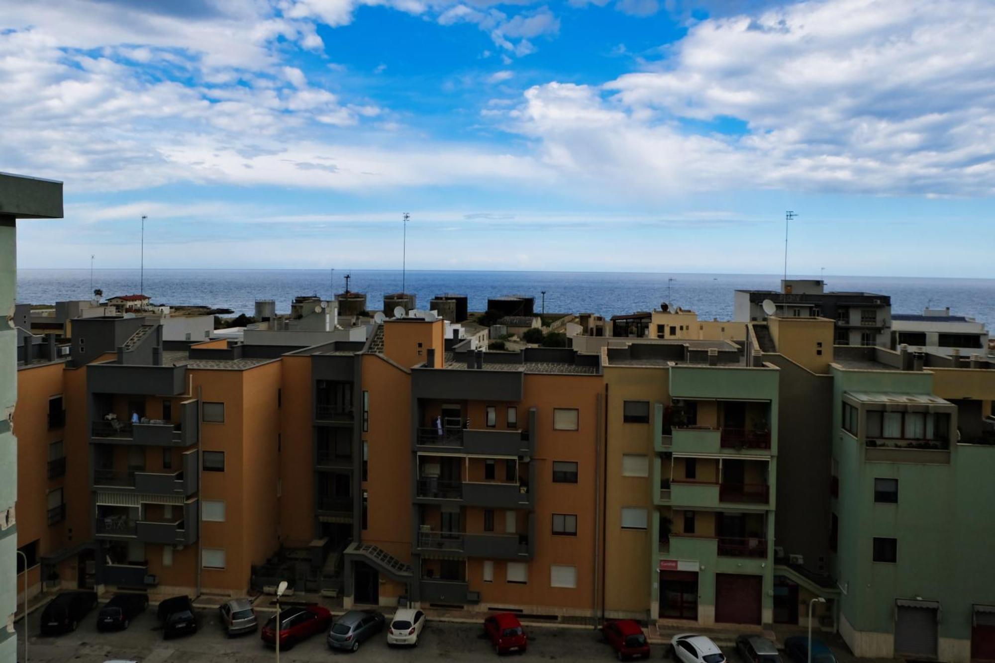 Mare Mary - Appartamento Vista Mare A Monopoli Kültér fotó