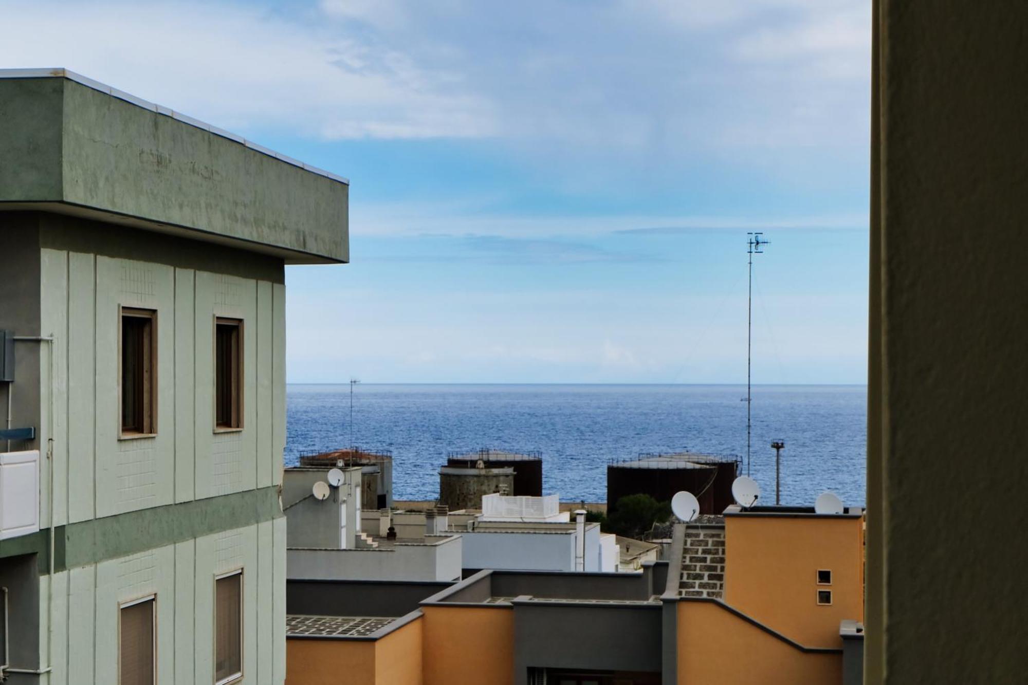 Mare Mary - Appartamento Vista Mare A Monopoli Kültér fotó